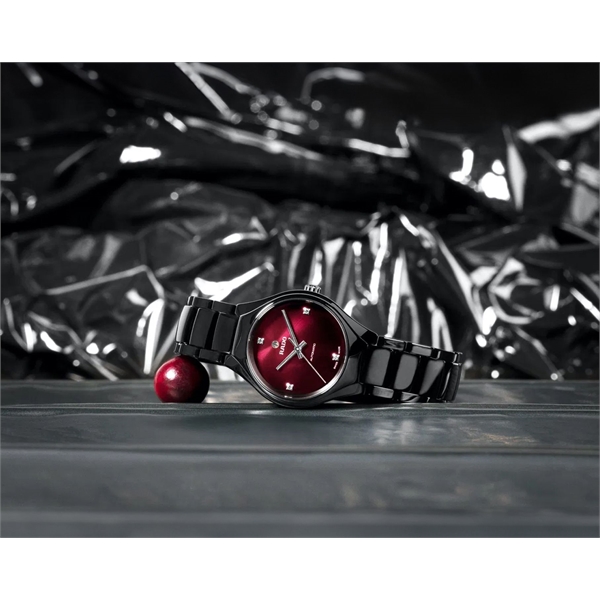 rado-true-round-r27242742-multiple-1.jpg